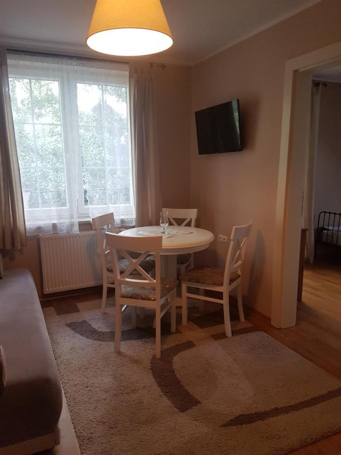 Dworek Pod Roza Karwienskie Bloto Drugie Kültér fotó